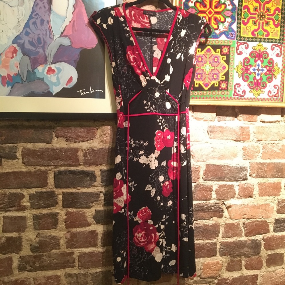 Black Floral-print Midi Dress